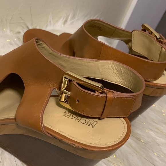 Michael Kors tan brown wedges shoes size 8.5M - Picture 5 of 14